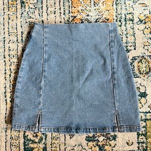 Brandy Melville denim skirt